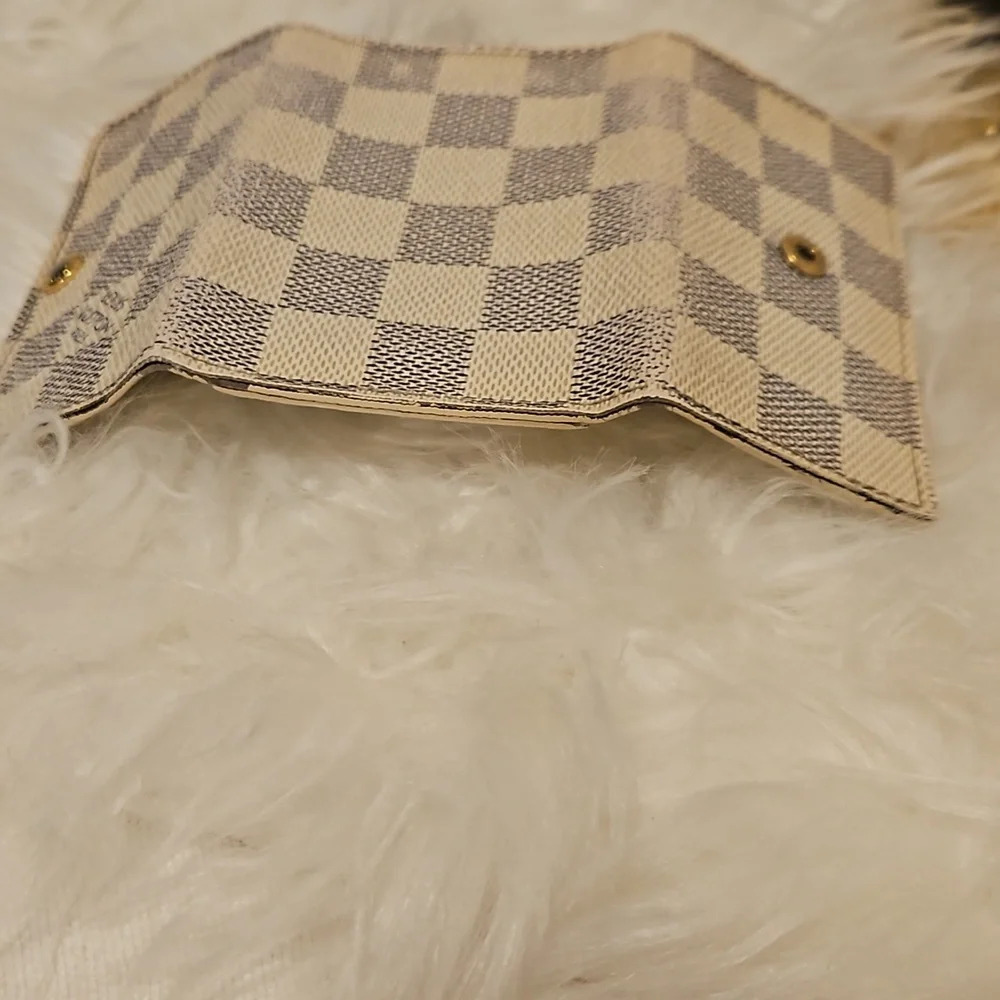 Louis Vuitton Damier Azur 6 Ring Key Case Holder - Picture 8 of 11